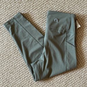 Cropped high-waist legging